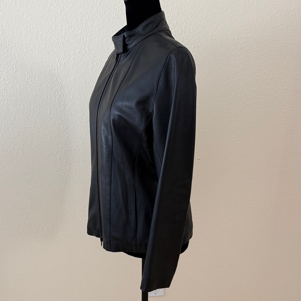 Vera Pelle Women's Black Leather Jacket - Picture 4 of 11